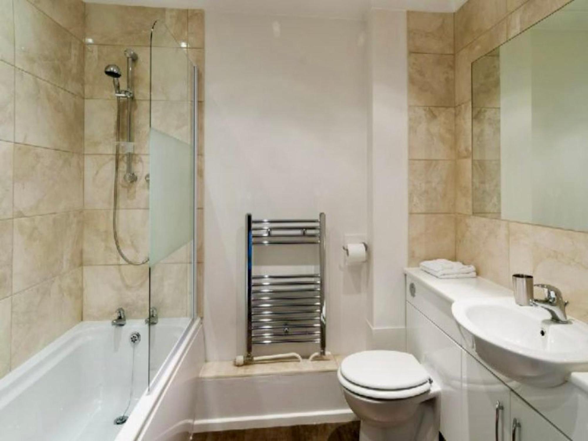 Your Space Apartments - Market Rise Кембридж Экстерьер фото